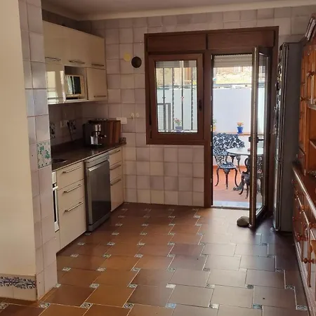 Andaluza Pedregalejo Bbq Pool *